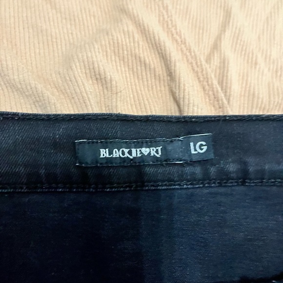 Button down mini skirt - Picture 3 of 3